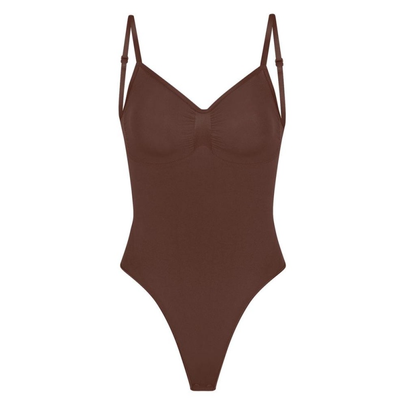 Cocoa Brown Skims Seamless Sculpt Low Back Thong Women\'s Bodysuit | 68309-QOTE